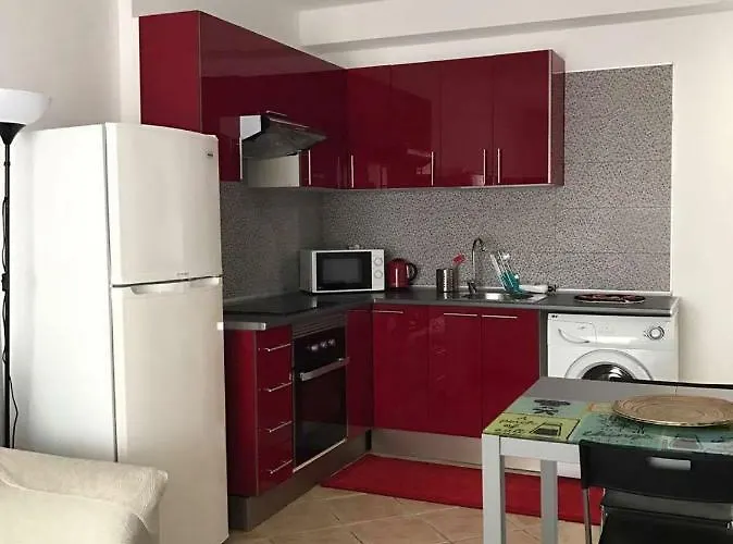 Beautiful Elite Palace Адехе